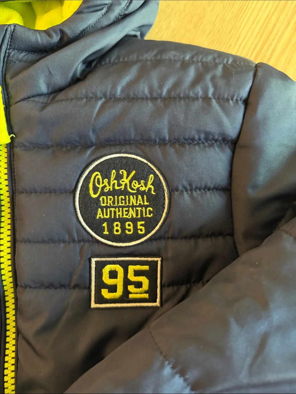 OshKosh B'gosh Boy’s Navy Puffer Coat 5/6 NWT
